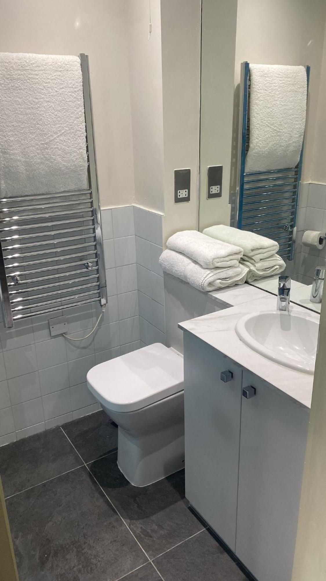 Marldon Olympia Hotel London Exterior photo