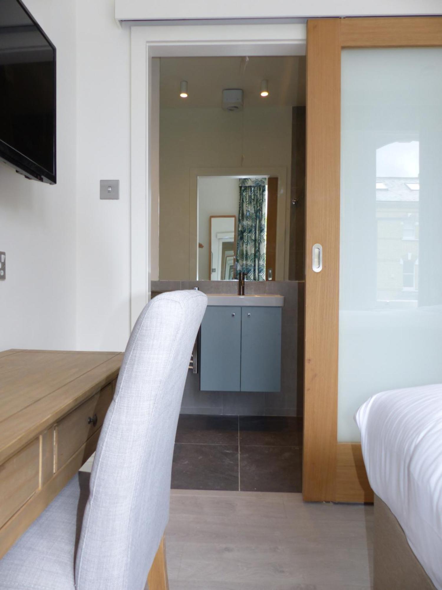Marldon Olympia Hotel London Exterior photo